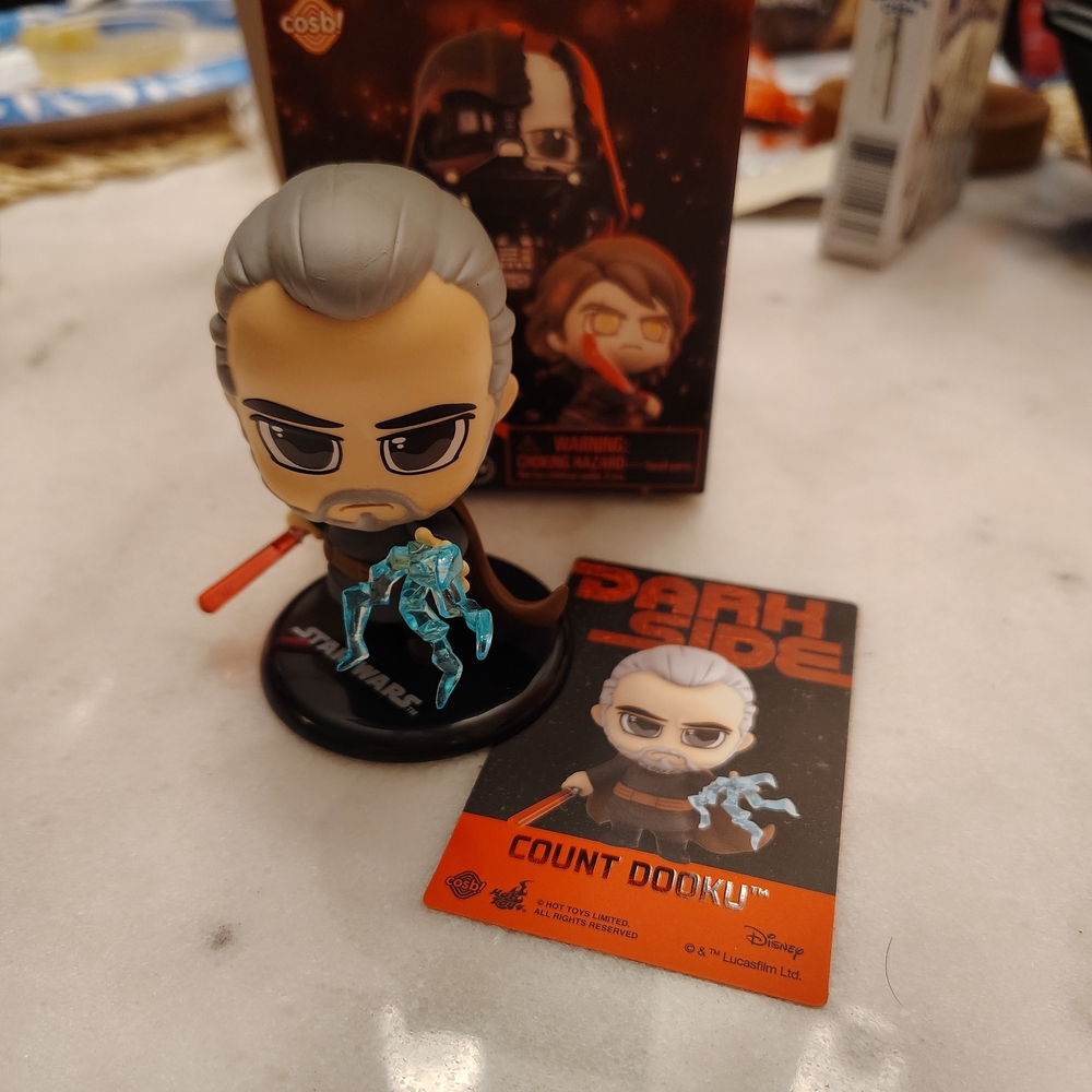 Count Dooku Disney Star Wars Cosbi Figure